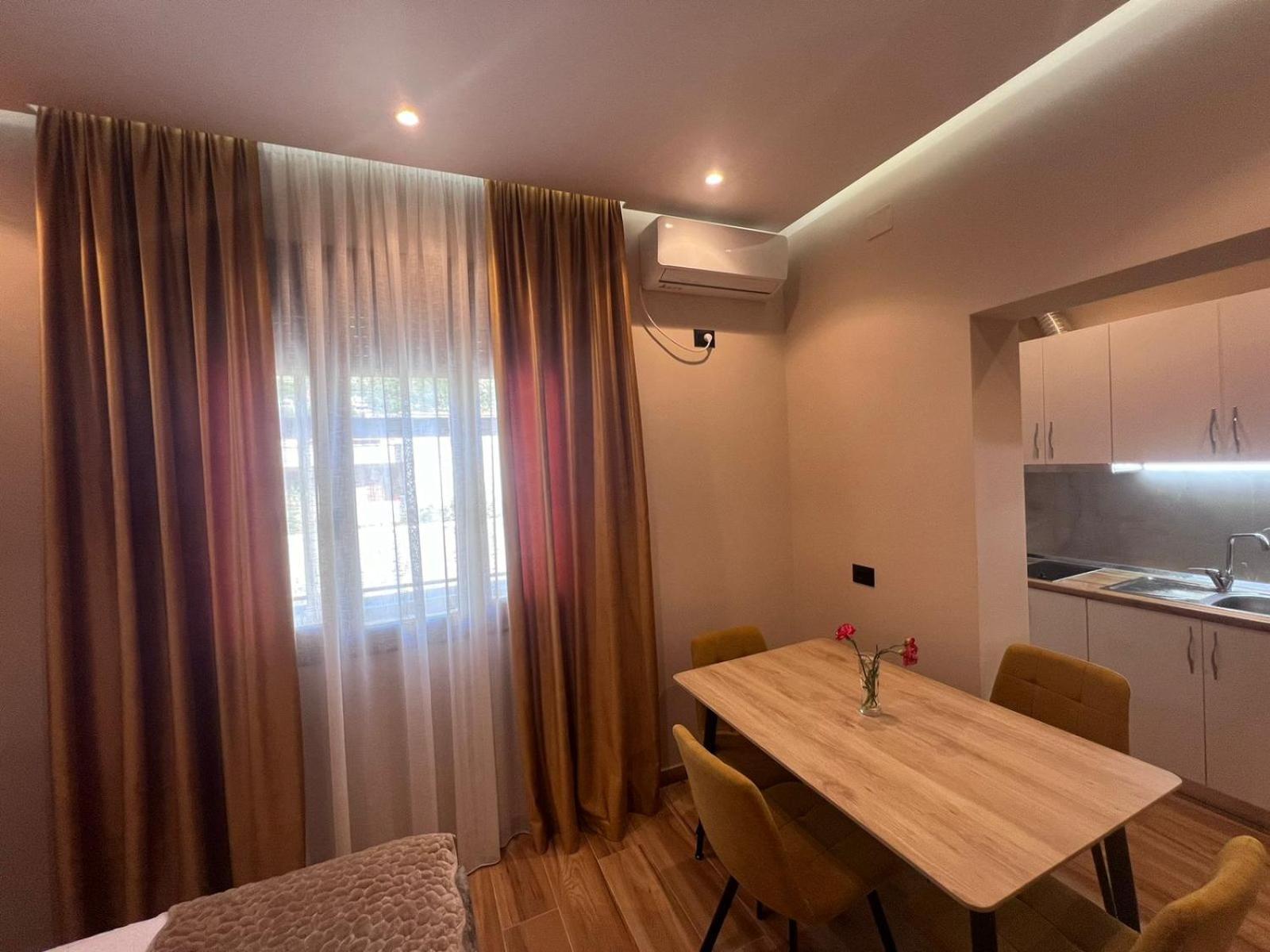 Vila Magis Vlorë 外观 照片